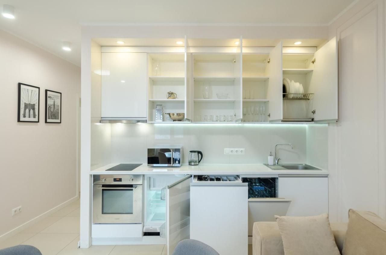 Petrovdom 13-141 In Rc New York Concept House With Bathroom Киев Экстерьер фото
